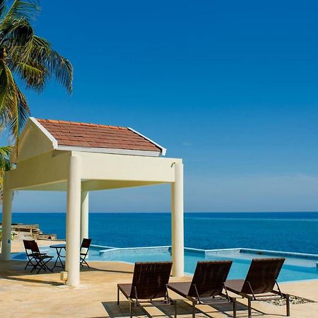Ocho Rios Penthouse At Whispering Seas Apartman Kültér fotó