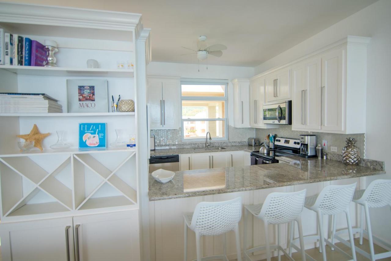 Ocho Rios Penthouse At Whispering Seas Apartman Kültér fotó