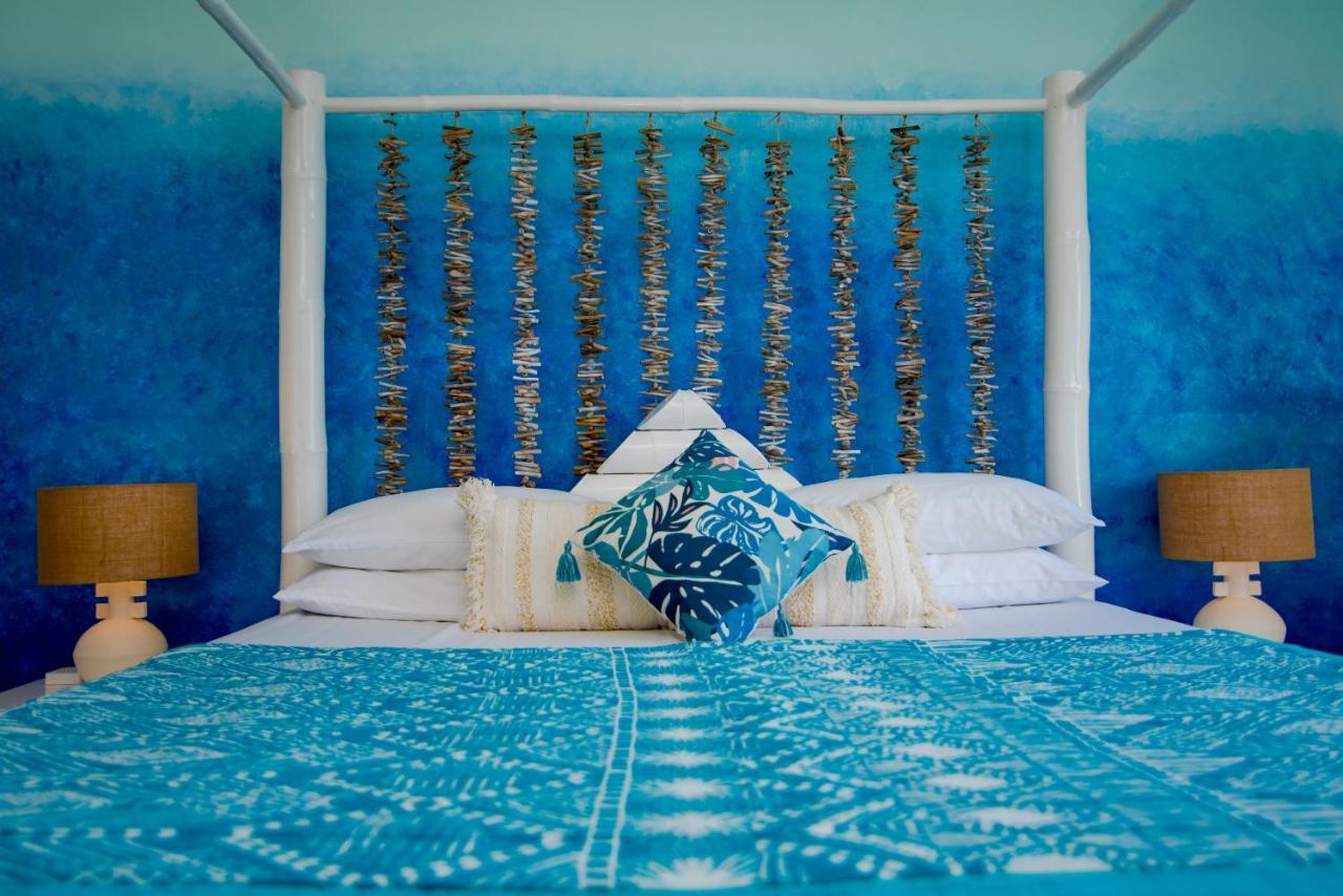 Ocho Rios Penthouse At Whispering Seas Apartman Kültér fotó