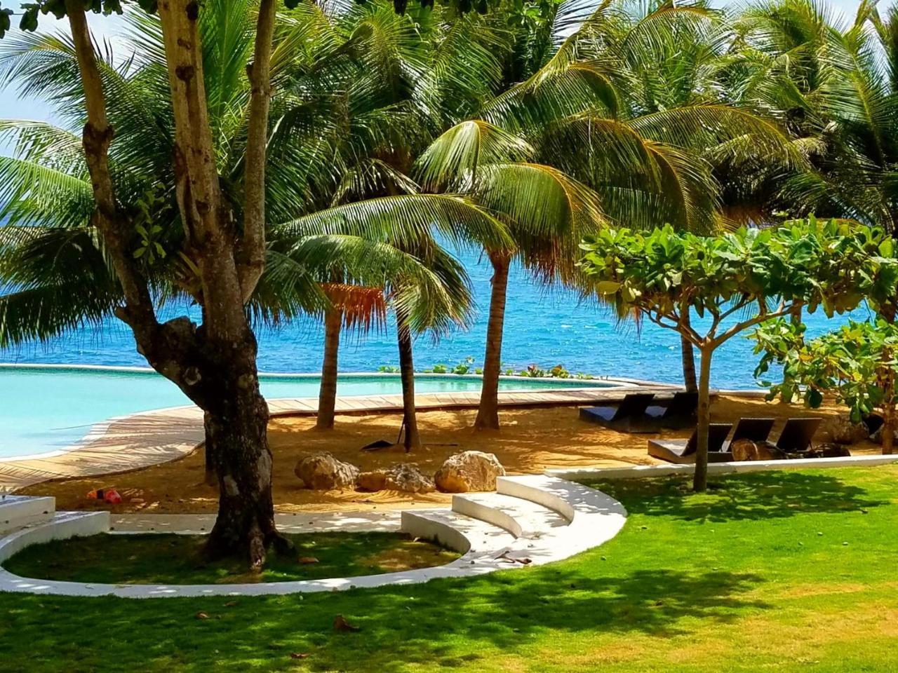 Ocho Rios Penthouse At Whispering Seas Apartman Kültér fotó