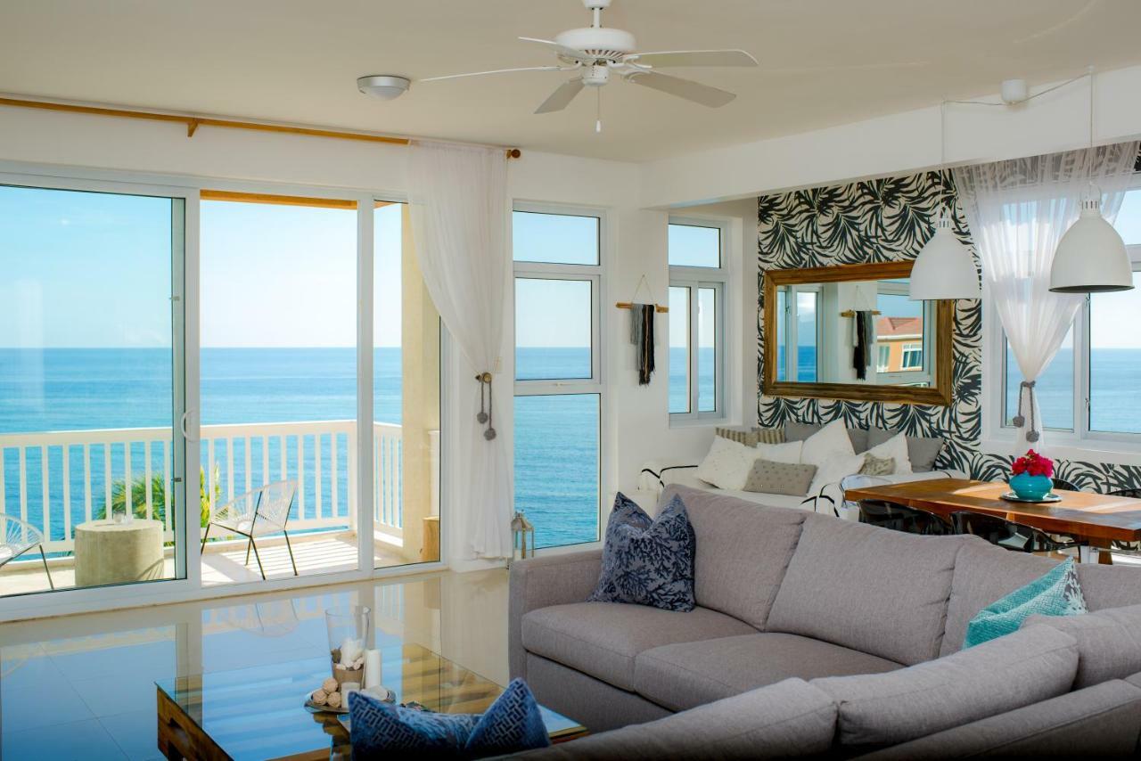 Ocho Rios Penthouse At Whispering Seas Apartman Kültér fotó