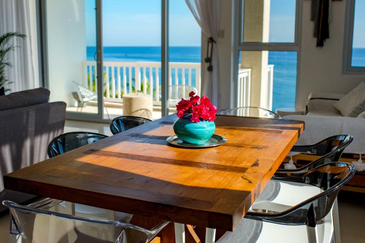 Ocho Rios Penthouse At Whispering Seas Apartman Kültér fotó